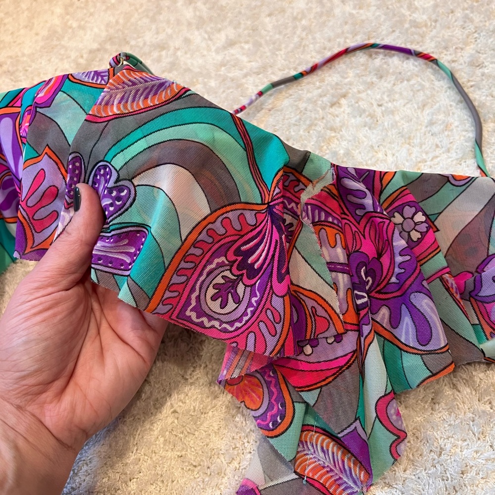 Beautiful Printed bikini - Picture 6 of 9